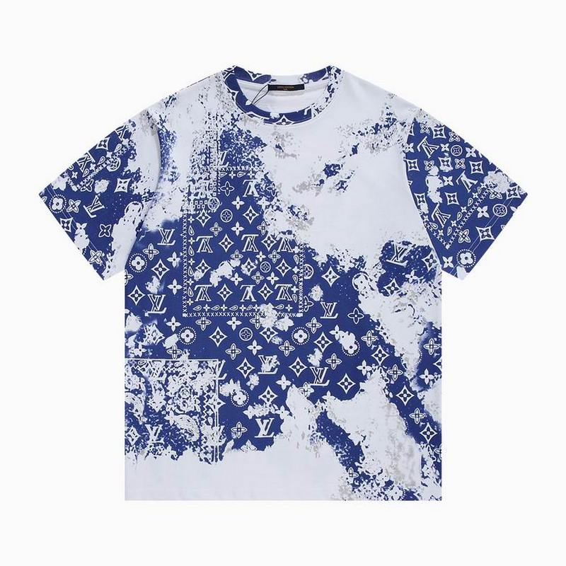 Louis Vuitton Men's T-shirts 956